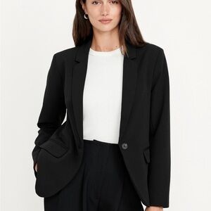 Women's Medium Tailor Fitted Suit Blazer Black NWT